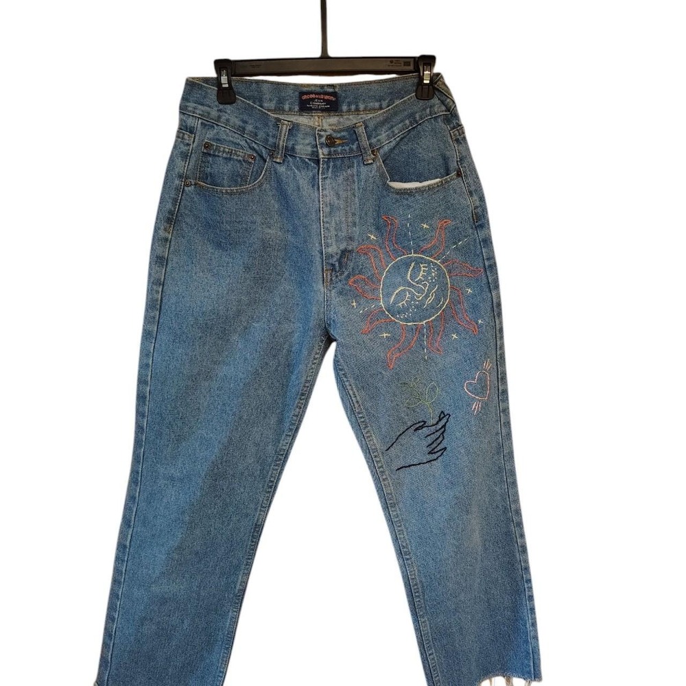 Cross & Winsor Celestial Embroidered Jeans Y2K Reworked Sun Boho Blue Denim
